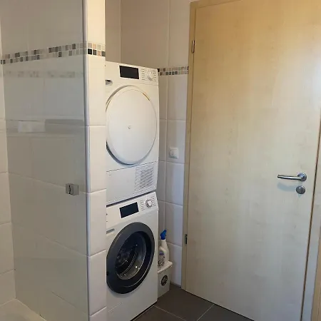 Attraktive Wohnung-elztalidyll-zwischen Mosel,nuerburgring Und Burg Eltz *