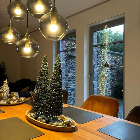 Apartment Attraktive Wohnung-elztalidyll-zwischen Mosel,nuerburgring Und Burg Eltz Kollig