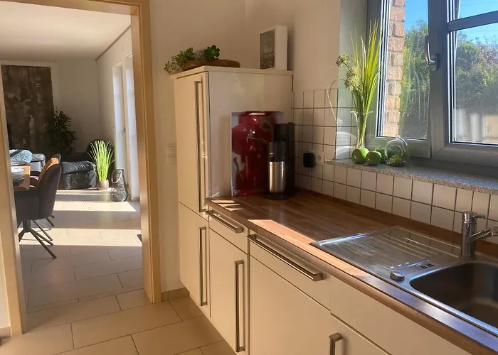 Attraktive Wohnung-elztalidyll-zwischen Mosel,nuerburgring Und Burg Eltz Apartamento *