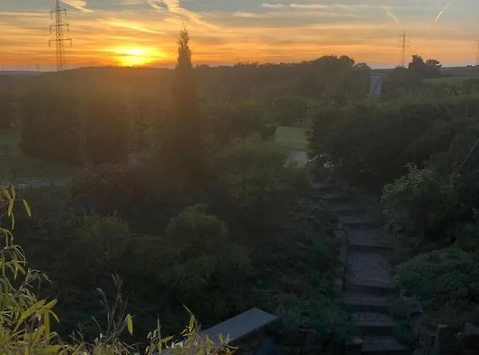 Apartamento Attraktive Wohnung-elztalidyll-zwischen Mosel,nuerburgring Und Burg Eltz