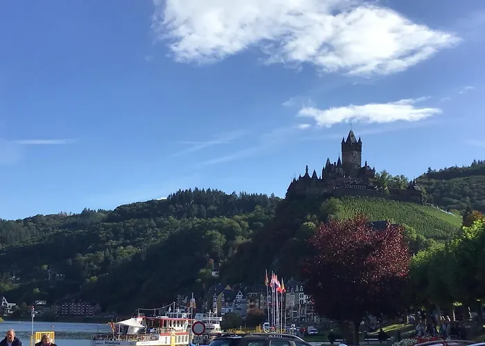 Attraktive Wohnung-elztalidyll-zwischen Mosel,nuerburgring Und Burg Eltz شقة