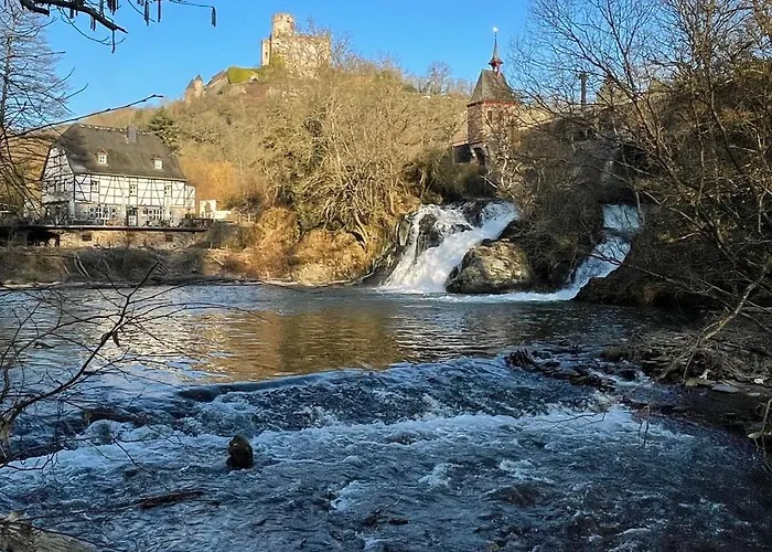 Attraktive Wohnung-elztalidyll-zwischen Mosel,nuerburgring Und Burg Eltz