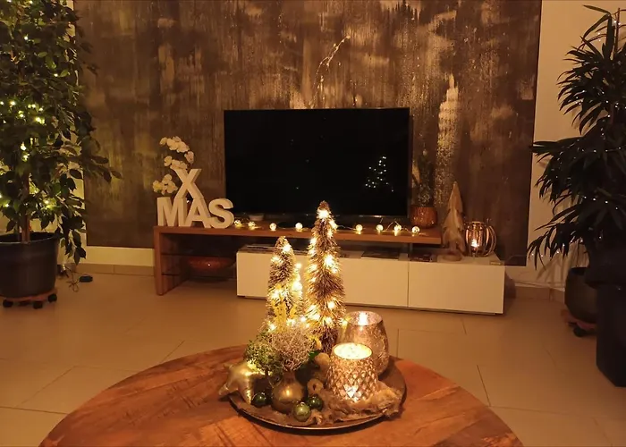 Attraktive Wohnung-elztalidyll-zwischen Mosel,nuerburgring Und Burg Eltz Apartamento *