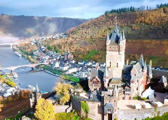 شقة Attraktive Wohnung-elztalidyll-zwischen Mosel,nuerburgring Und Burg Eltz