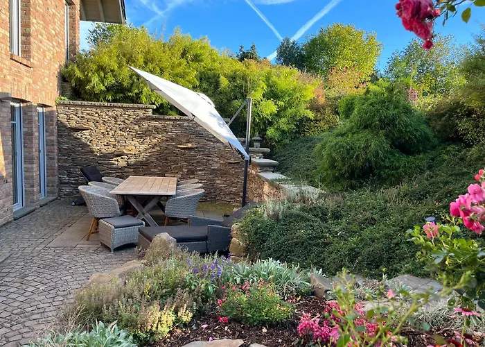 Attraktive Wohnung-elztalidyll-zwischen Mosel,nuerburgring Und Burg Eltz *